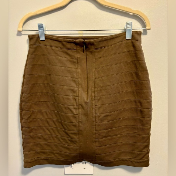 Express Womens Brown Pencil Bandage Skirt Stretch Bodycon High Waist Size 8 - Picture 3 of 7